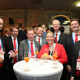 FABRIK DES JAHRES - Team SEW in der Abendgala